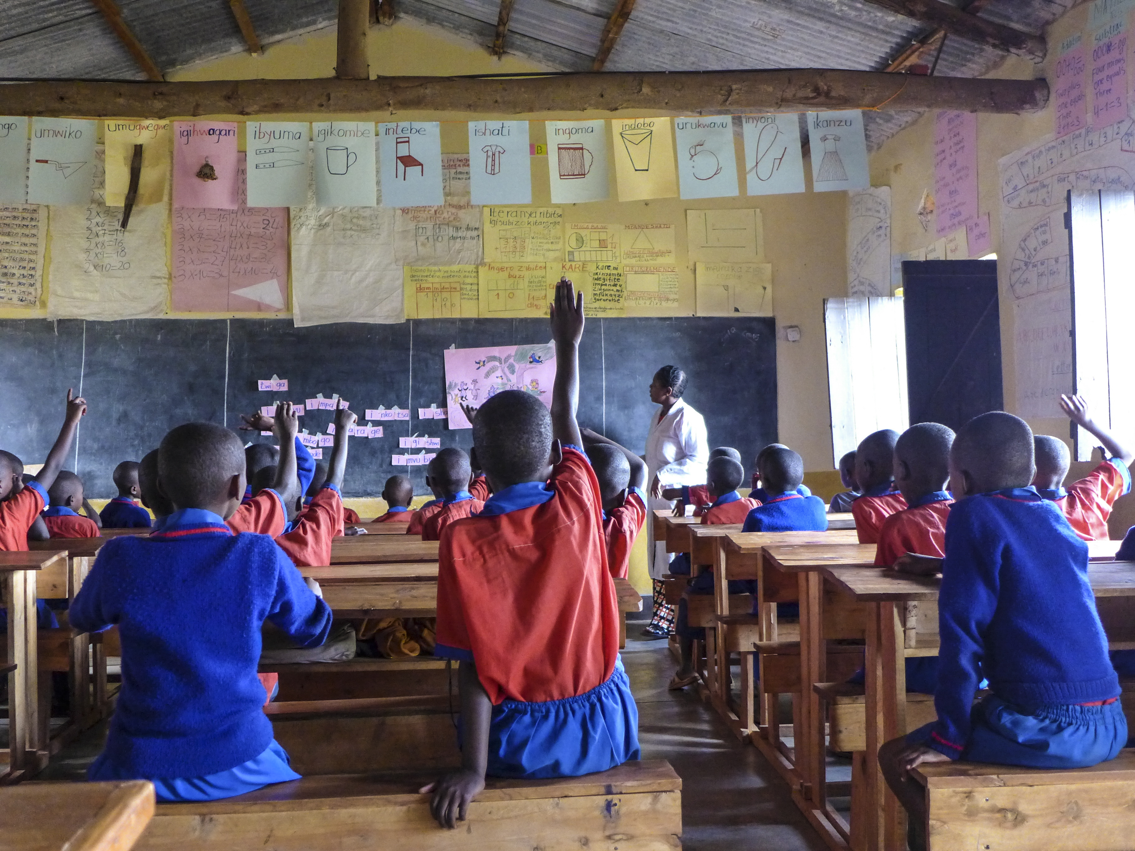 Humanitarian Advisors boys and girls in classroom